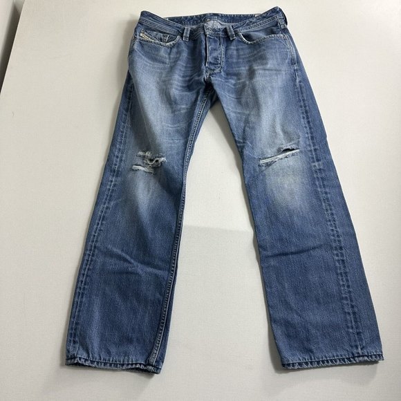 Diesel Larkee Regular Straight Jean Blue Wash Distress Button Fly Men Size 33x32 - Picture 1 of 10